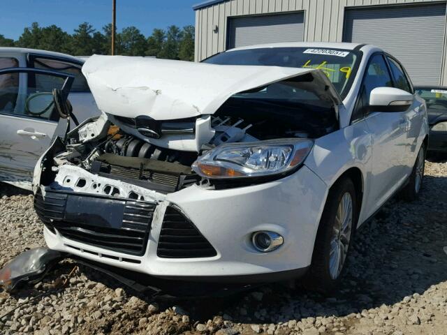 1FAHP3H26CL473139 - 2012 FORD FOCUS SEL WHITE photo 2