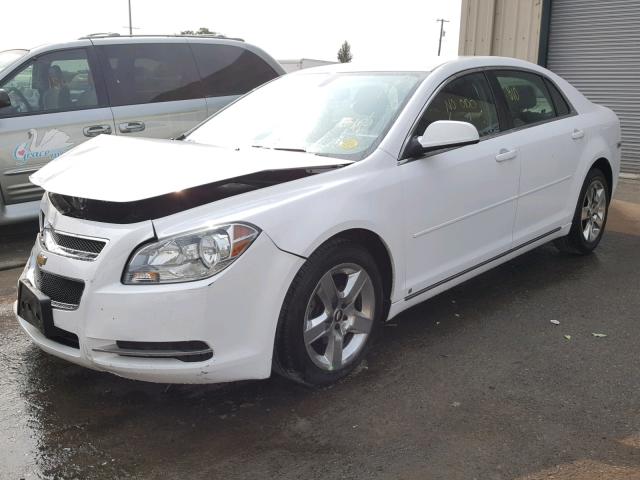 1G1ZC5EB6AF132385 - 2010 CHEVROLET MALIBU 1LT WHITE photo 2
