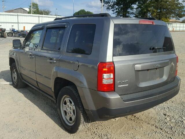 1C4NJRBB7CD620962 - 2012 JEEP PATRIOT SP GRAY photo 3