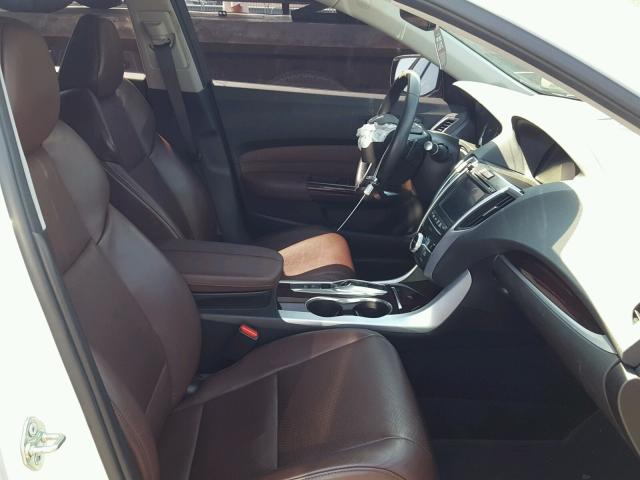 19UUB2F56HA001624 - 2017 ACURA TLX TECH WHITE photo 5