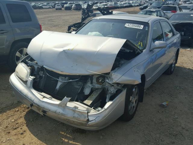 1YVGF22C115201601 - 2001 MAZDA 626 ES SILVER photo 2