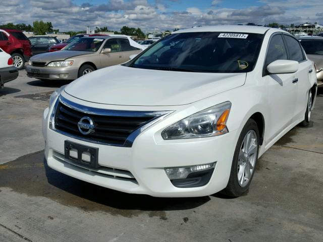 1N4AL3AP0DN459391 - 2013 NISSAN ALTIMA 2.5 WHITE photo 2