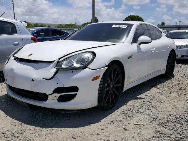 WP0AB2A76BL060484 - 2011 PORSCHE PANAMERA S WHITE photo 2