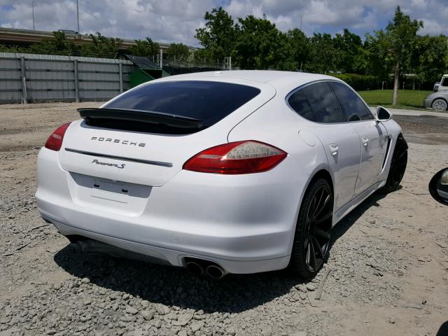 WP0AB2A76BL060484 - 2011 PORSCHE PANAMERA S WHITE photo 4