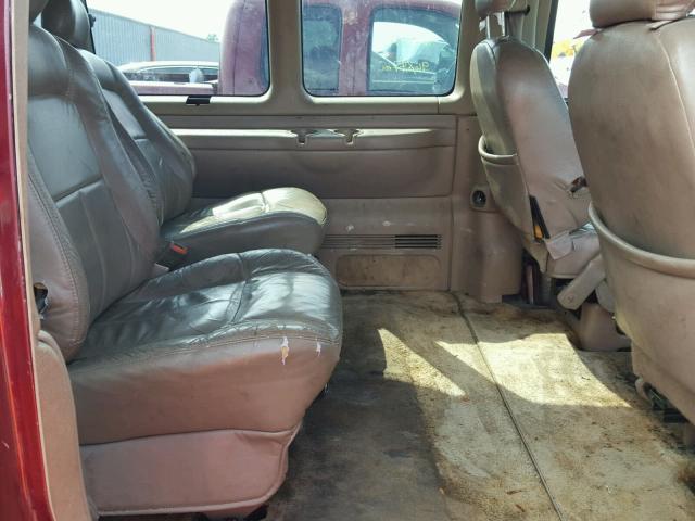 1GKFG65R111191993 - 2001 GMC SAVANA G15 MAROON photo 6