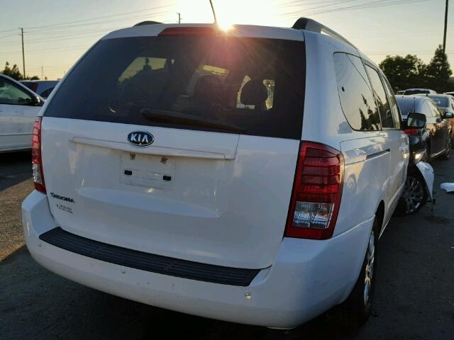 KNDMG4C74C6479876 - 2012 KIA SEDONA LX WHITE photo 4