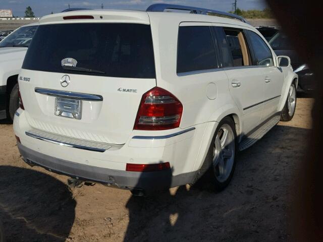 4JGBF86E38A320438 - 2008 MERCEDES-BENZ GL WHITE photo 4