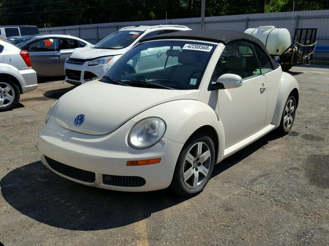 3VWRF31Y16M309197 - 2006 VOLKSWAGEN NEW BEETLE Krem foto 2