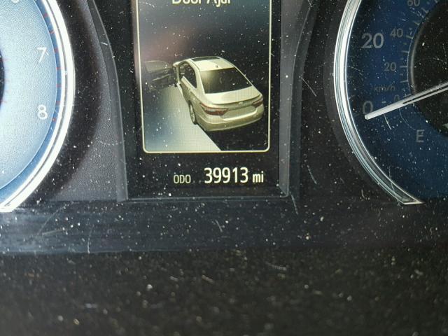 4T1BF1FK9HU636843 - 2017 TOYOTA CAMRY LE თეთრი ფოტო 8