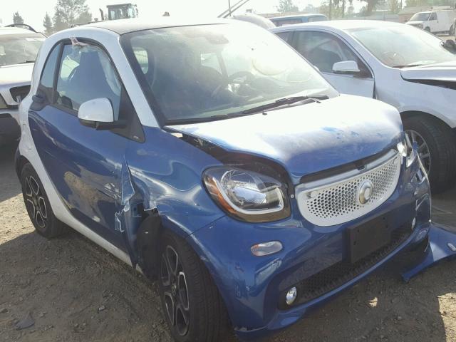 WMEFJ5DA5GK053364 - 2016 SMART FORTWO BLUE photo 1