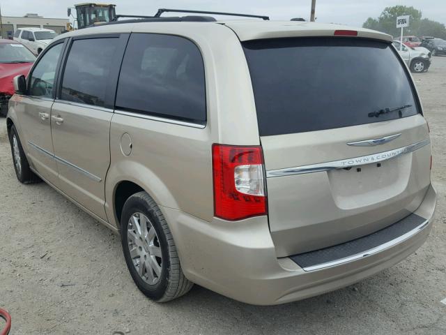 2C4RC1BG2CR252714 - 2012 CHRYSLER TOWN & COU GOLD photo 3