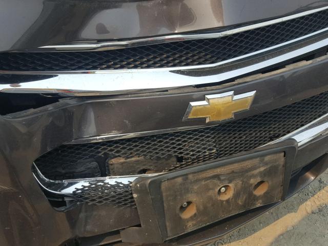 1G1ZC5EU9BF226733 - 2011 CHEVROLET MALIBU 1LT ნაცრისფერი ფოტო 9