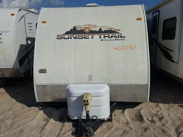 4V0TC3129AE005553 - 2010 CROS TRAVEL TRL WHITE photo 7