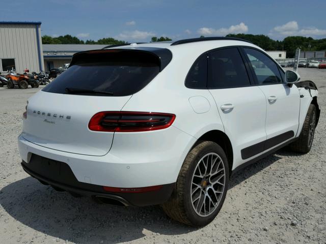 WP1AA2A53HLB06975 - 2017 PORSCHE MACAN WHITE photo 4