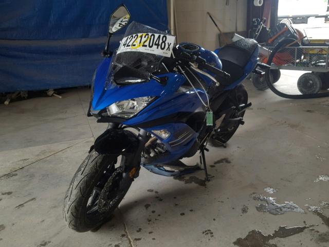 JKAEXEJ19JDA02567 - 2018 KAWASAKI EX650 J ლურჯი ფოტო 2