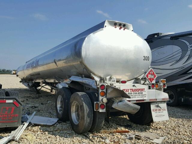 5HTAB4428Y7H63693 - 2000 TANK TRAILER SILVER photo 3