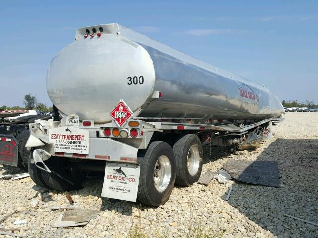 5HTAB4428Y7H63693 - 2000 TANK TRAILER SILVER photo 4