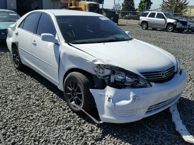 4T1BE32K15U015919 - 2005 TOYOTA CAMRY WHITE photo 1