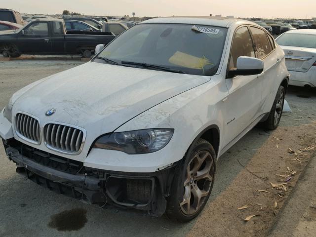 5UXFG8C55DL590968 - 2013 BMW X6 XDRIVE5 WHITE photo 2