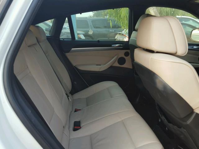 5UXFG8C55DL590968 - 2013 BMW X6 XDRIVE5 WHITE photo 6