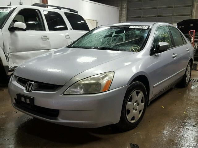 1HGCM56455A030543 - 2005 HONDA ACCORD SILVER photo 2