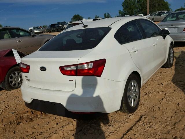 KNADM4A38H6118762 - 2017 KIA RIO LX WHITE photo 4