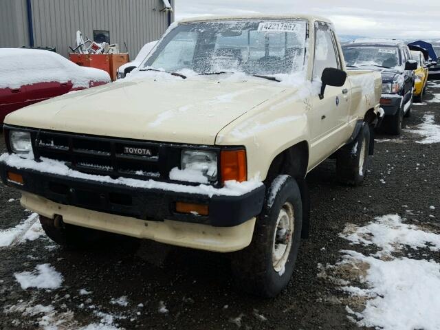 JT4RN63R1G5003296 - 1986 TOYOTA PICKUP RN6 TAN photo 2