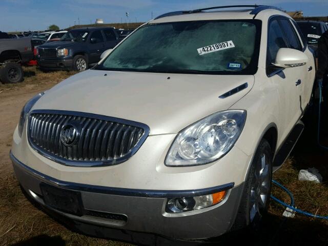 5GAKRDED9CJ106660 - 2012 BUICK ENCLAVE WHITE photo 2