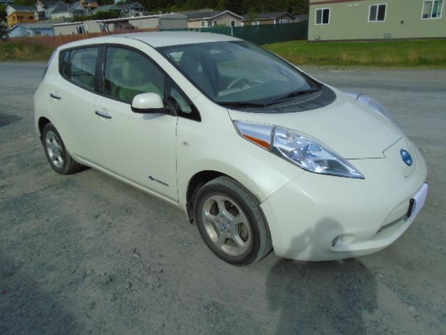 JN1AZ0CP8CT026077 - 2012 NISSAN LEAF SV WHITE photo 1