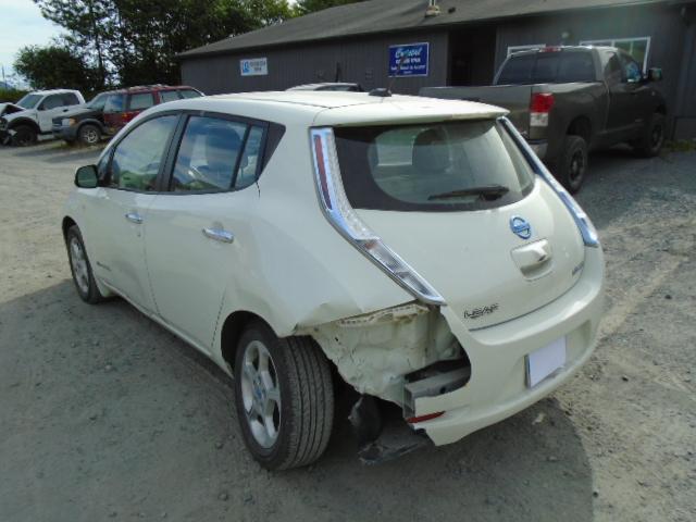 JN1AZ0CP8CT026077 - 2012 NISSAN LEAF SV WHITE photo 3