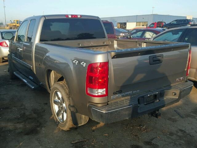 1GTR2VE76CZ336790 - 2012 GMC SIERRA GRAY photo 3