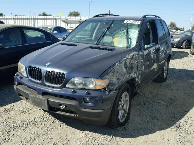 5UXFA13514LU41742 - 2004 BMW X5 3.0I BLUE photo 2