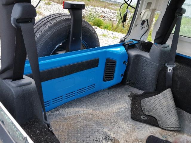 1C4AJWAG5JL825581 - 2018 JEEP WRANGLER S BLUE photo 6