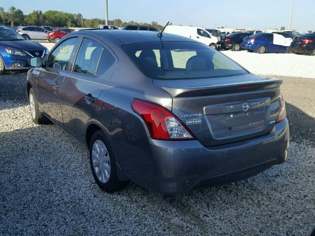 3N1CN7AP3GL843757 - 2016 NISSAN VERSA GRAY photo 3