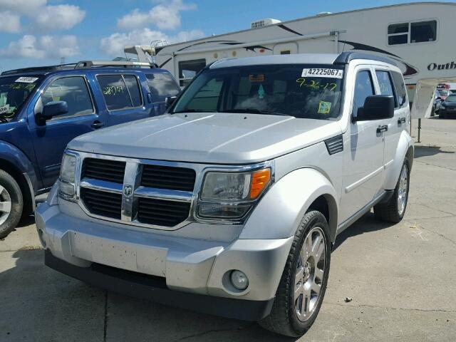 1D4PT2GK8BW514996 - 2011 DODGE NITRO SE SILVER photo 2