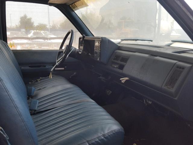 1GTGC24KXLE508027 - 1990 GMC SIERRA C25 BLUE photo 5