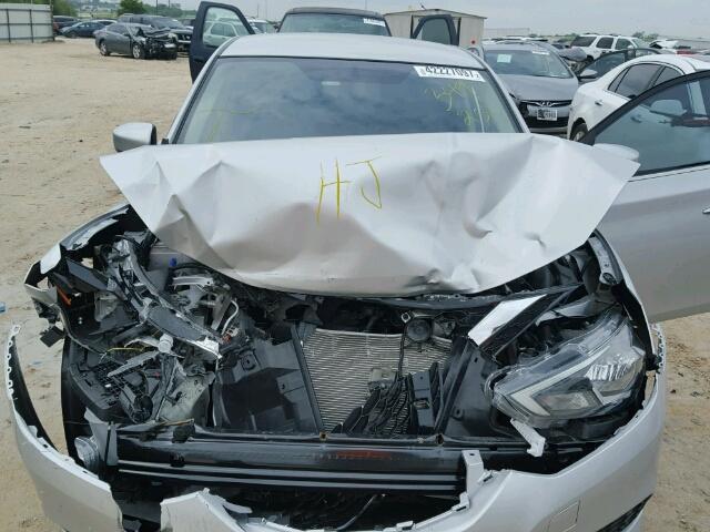 3N1AB7AP4HY349251 - 2017 NISSAN SENTRA S SILVER photo 7