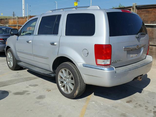 1A8HW582X7F516399 - 2007 CHRYSLER ASPEN LIMI 银色 照片 3