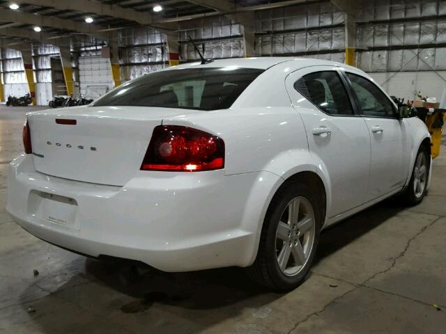 1C3CDZAB8DN645000 - 2013 DODGE AVENGER SE WHITE photo 4