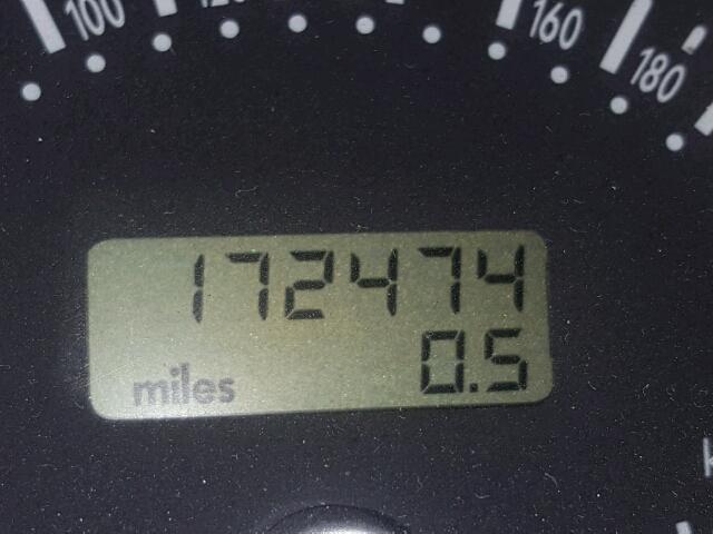 3VWDD21C0YM473865 - 2000 VOLKSWAGEN NEW BEETLE 银色 照片 8