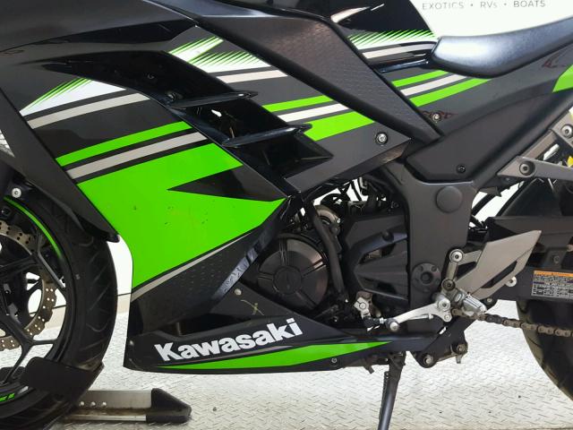 JKAEX8B19GDA27980 - 2016 KAWASAKI EX300 B BLACK photo 11