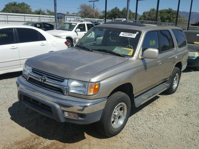 JT3GN86R810188289 - 2001 TOYOTA 4RUNNER SILVER photo 2