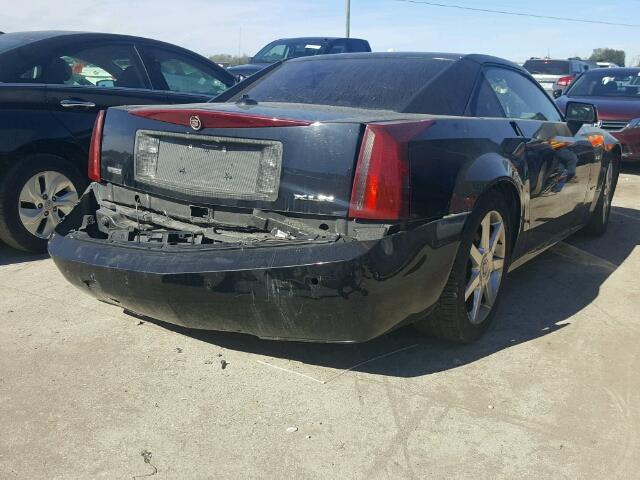 1G6YV34A845602925 - 2004 CADILLAC XLR BLACK photo 4