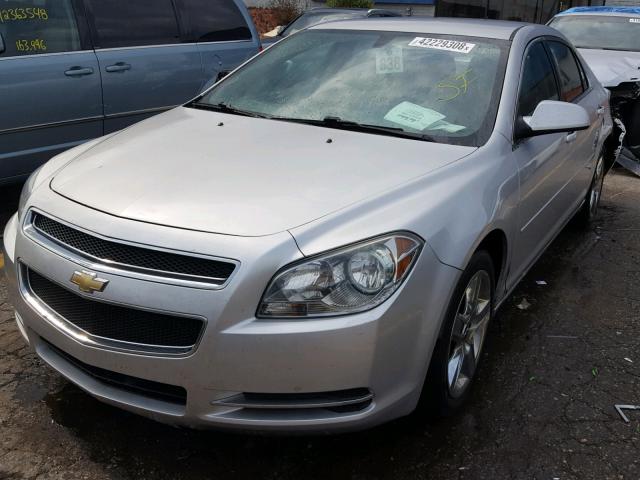 1G1ZH57B89F116845 - 2009 CHEVROLET MALIBU 1LT 银色 照片 2