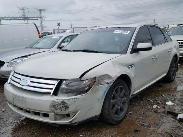 1FAHP24W08G148229 - 2008 FORD TAURUS SEL WHITE photo 2