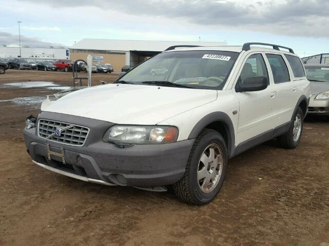 YV1SZ59HX31096099 - 2003 VOLVO XC70 WHITE photo 2