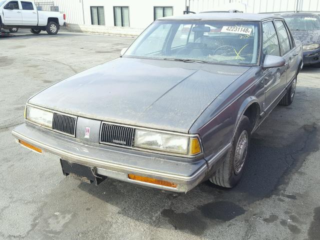 1G3HY54CXK1814246 - 1989 OLDSMOBILE DELTA 88 R GRAY photo 2