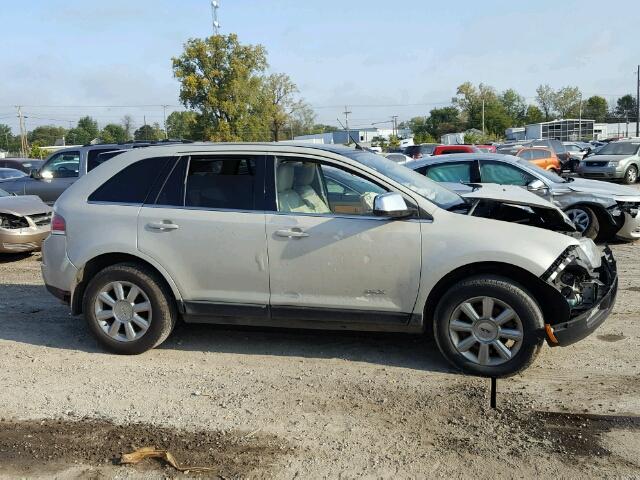 2LMDU88C87BJ39174 - 2007 LINCOLN MKX CREAM photo 9