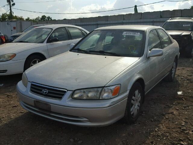 JT2BF22K9Y0235955 - 2000 TOYOTA CAMRY GRAY photo 2