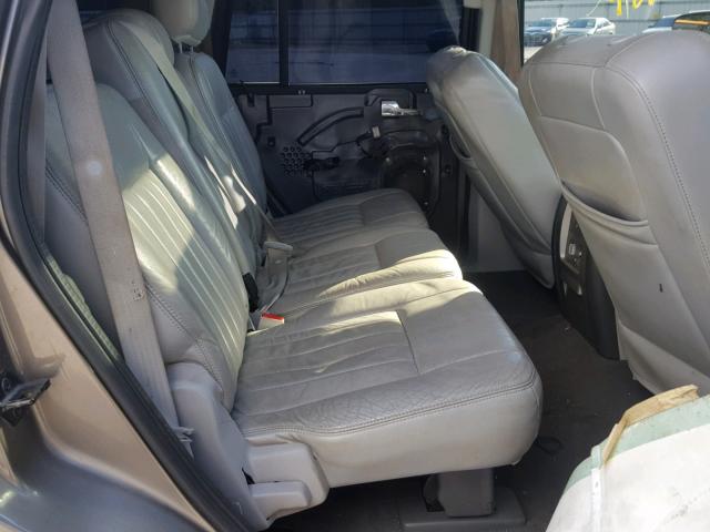 5LMFU27R14LJ09806 - 2004 LINCOLN NAVIGATOR GRAY photo 6